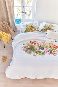 Amazing Flowers Multi Cotton Quilt Cover Set