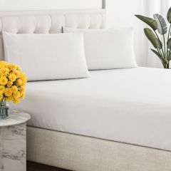 Renee Taylor 300 Thread Count 100% Organic Cotton Fitted and Pillow Case Set