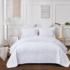 Classic Quilts Embroidered Vivid White Coverlet Set