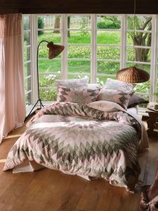 Linen House Dusty Rose Quilt Cover Set