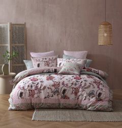 Logan & Mason Lorelai Quilt Cover Set Rose