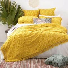 Park Avenue Medallion Tufted Coverlet set Queen/King Misted Yellow