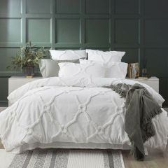 Renee Taylor Moroccan Cotton Chenille Tufted Quilt Cover Set-White