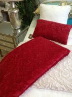 Angads Cozy Rose Double Sided Throw in Red & Ivory Colour 160x160cm