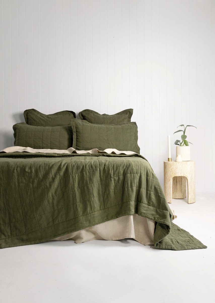 Bambury Luxe Belgian Linen Coverlet-Olive
