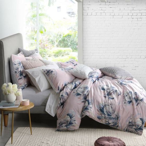 Private Collection Tullie Quilt Cover Set Blush 